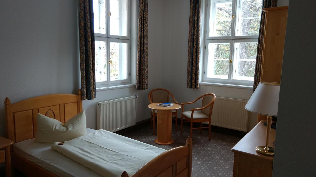Hotel Lindenhof / Gastehaus An Der Teufelsmauer Thale Exteriér fotografie