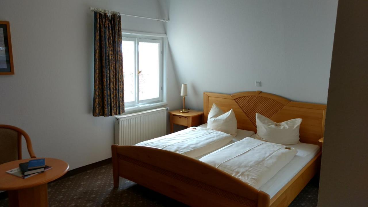 Hotel Lindenhof / Gastehaus An Der Teufelsmauer Thale Exteriér fotografie